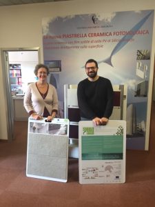 Il rappresentante ECO TILES Francesco Radica ed Elisa Rambaldi del Centro Ceramico Bologna e WINCER